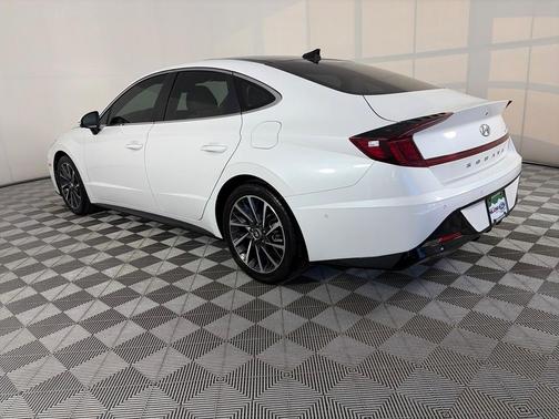 2022 Hyundai SONATA Limited