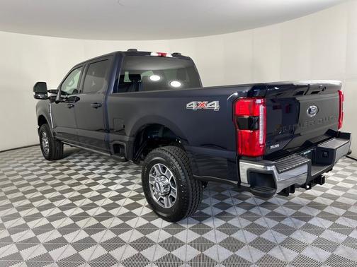 2025 Ford F-350 Lariat Super Duty
