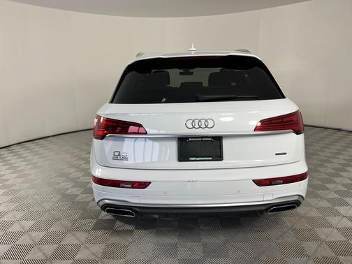2022 Audi Q5 45 S line quattro Premium
