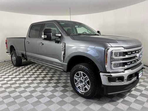 2025 Ford F-350 Lariat Super Duty