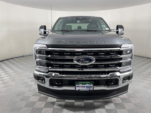 2025 Ford F-350 Lariat Super Duty