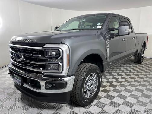 2025 Ford F-350 Lariat Super Duty
