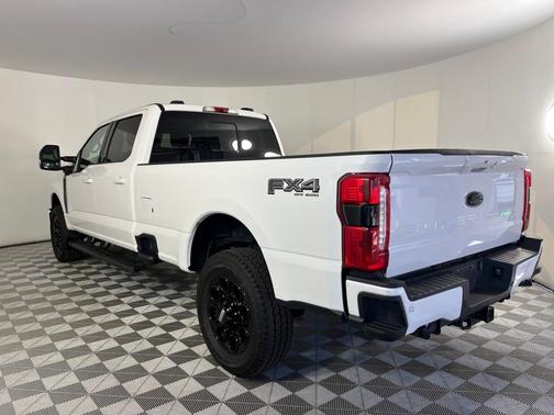 2024 Ford F-350 Lariat Super Duty