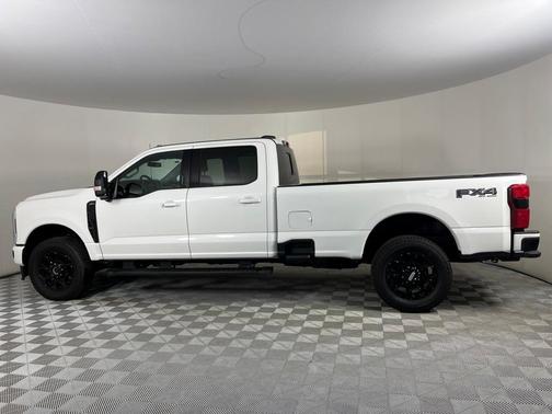 2024 Ford F-350 Lariat Super Duty