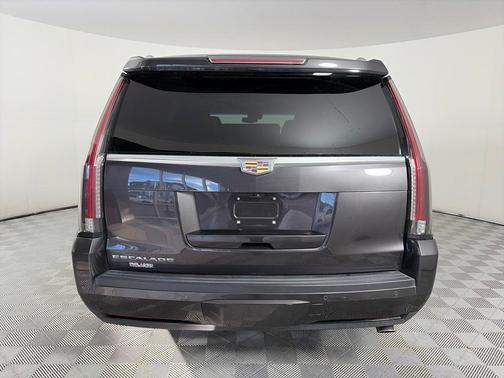 2018 Cadillac Escalade Premium Luxury
