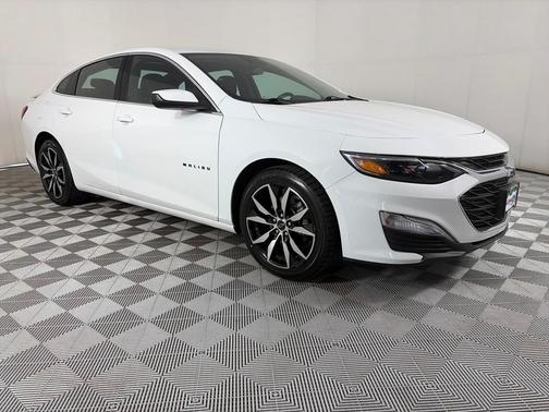 2023 Chevrolet Malibu RS