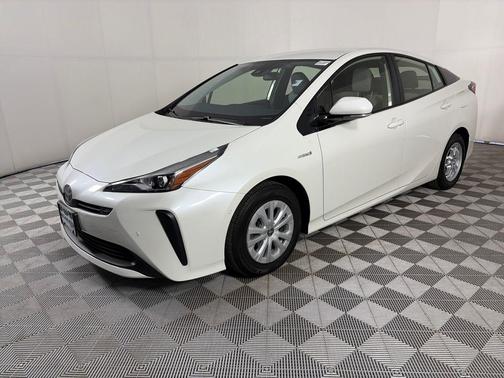 2020 Toyota Prius L