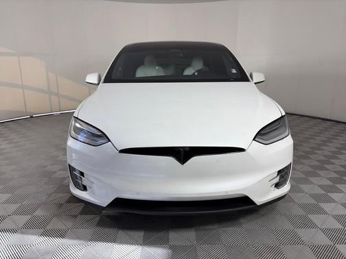 2020 Tesla Model X Long Range