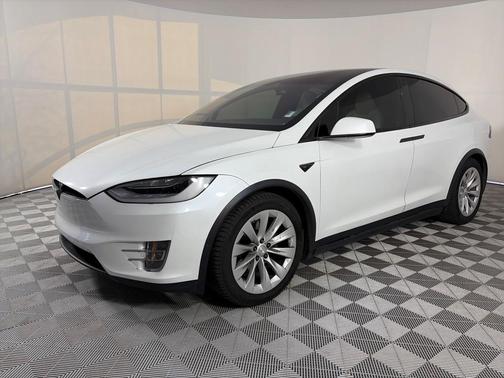 2020 Tesla Model X Long Range