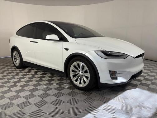 2020 Tesla Model X Long Range