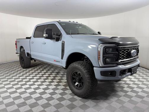 Gray Metallic 2024 Ford F-350 Lariat Super Duty