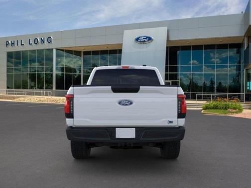 2025 Ford F-150 Lightning Pro