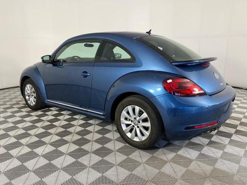 2019 Volkswagen Beetle 2.0T S