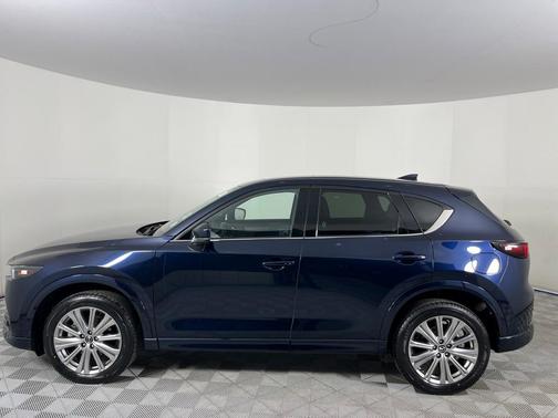 2023 Mazda CX-5 Signature