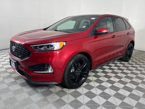 2020 Ford Edge ST