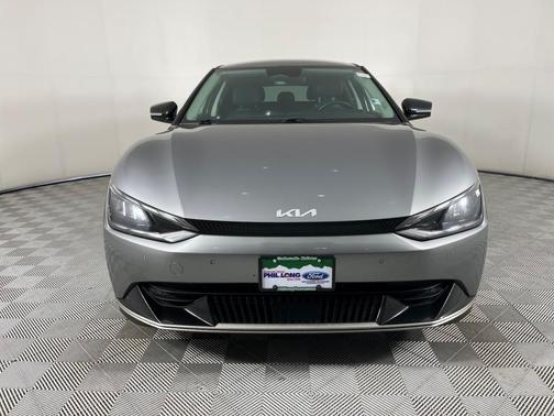 2022 Kia EV6 Wind