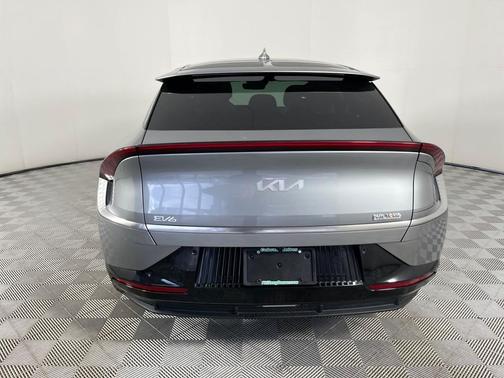2022 Kia EV6 Wind