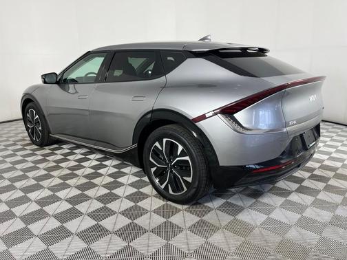 2022 Kia EV6 Wind