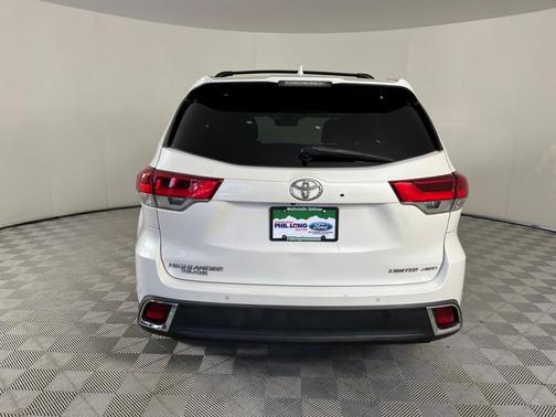 2018 Toyota Highlander Limited