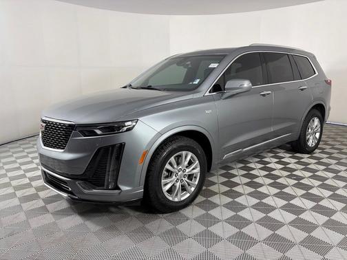 2023 Cadillac XT6 Luxury FWD