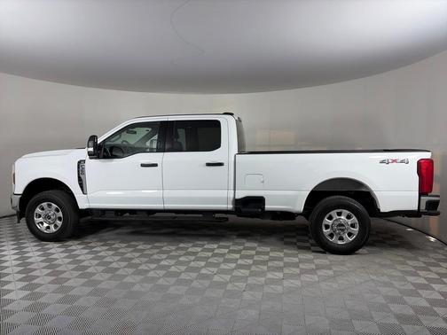 2024 Ford F-350 XLT