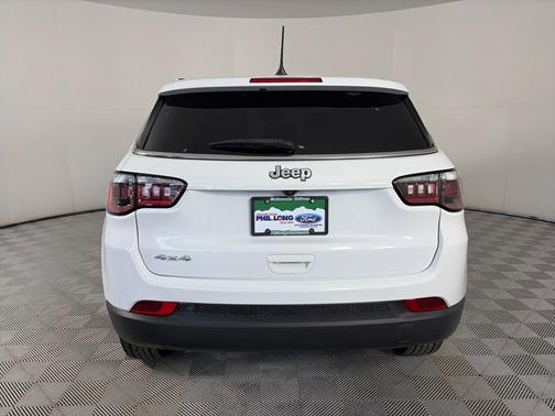 2023 Jeep Compass Sport