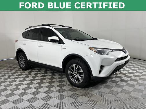 2017 Toyota RAV4 Hybrid XLE