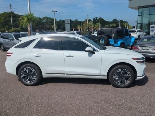 2026 Genesis Electrified GV70 Standard