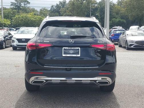 2023 Mercedes-Benz GLC 300 Base 4MATIC