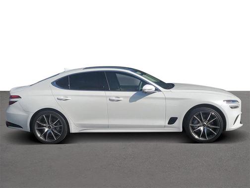 2026 Genesis G70 2.5T Prestige