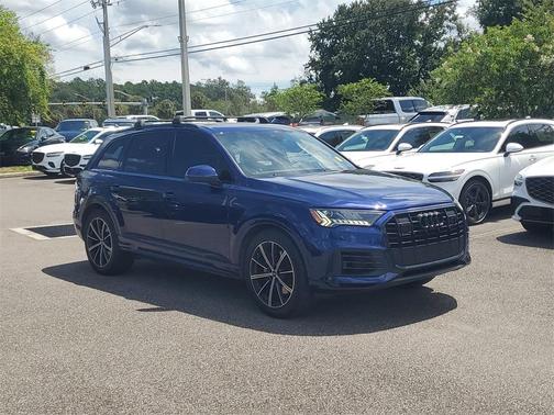 2021 Audi Q7 55 Prestige