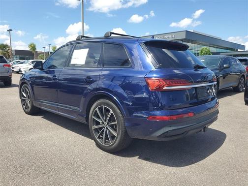 2021 Audi Q7 55 Prestige