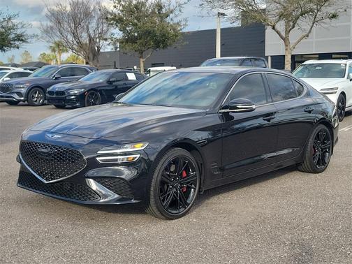 2025 Genesis G70 2.5T