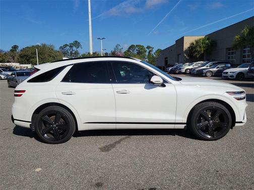 2025 Genesis GV70 2.5T