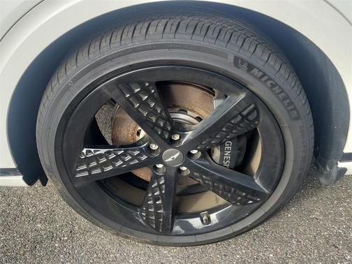 2025 Genesis GV70 2.5T