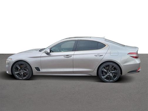 2022 Genesis G70 3.3T