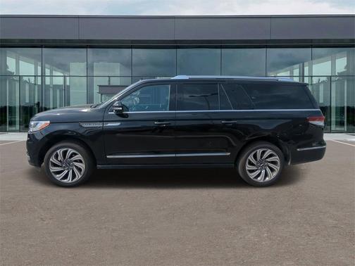 2024 Lincoln Navigator L Premiere