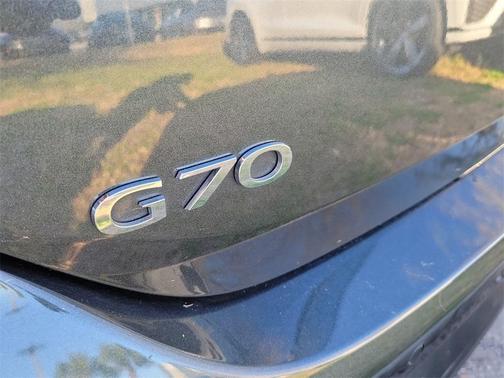 2022 Genesis G70 3.3T