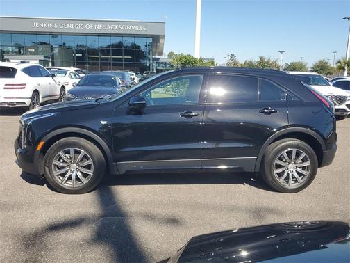 2023 Cadillac XT4 Sport