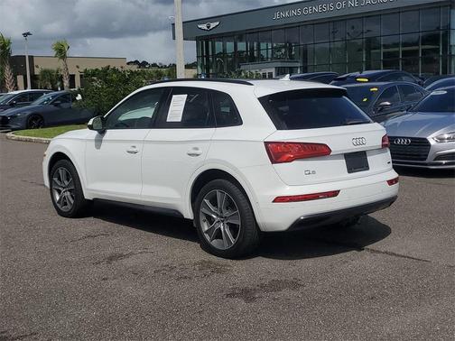 2020 Audi Q5 45 Prestige