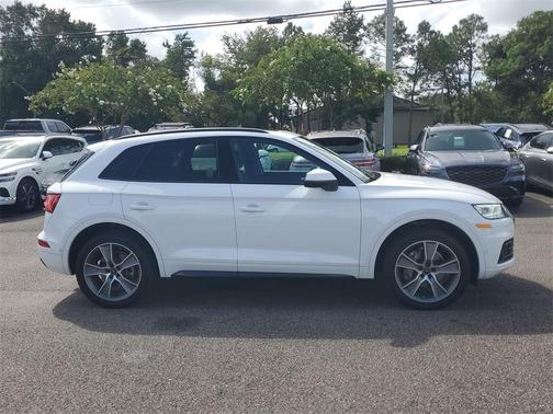 2020 Audi Q5 45 Prestige