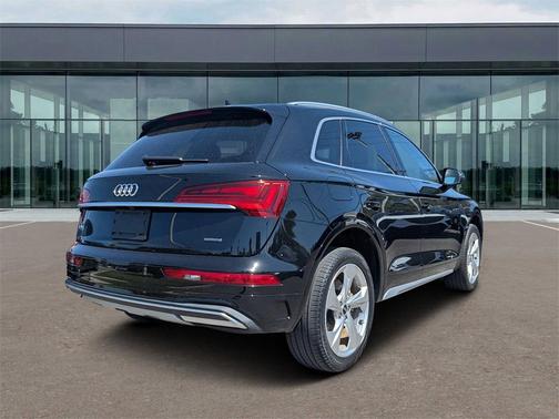 2021 Audi Q5 40 Premium Plus