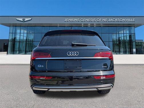 2021 Audi Q5 40 Premium Plus