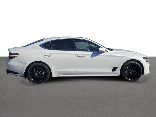 2026 Genesis G70 2.5T Prestige