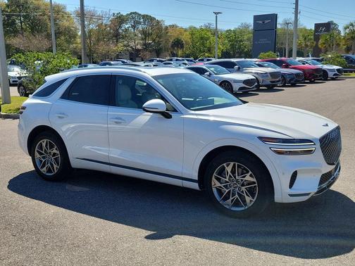 2023 Genesis GV70 2.5T
