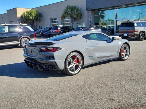 2025 Chevrolet Corvette E-Ray