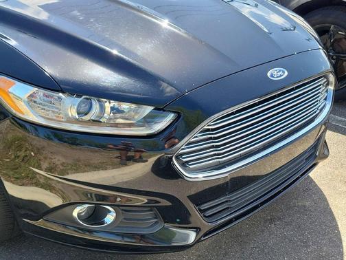 Shadow Black 2016 Ford Fusion SE