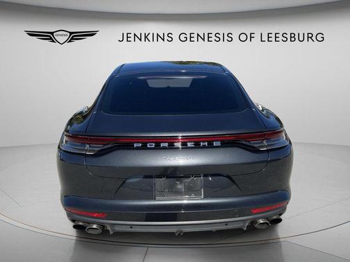 2021 Porsche Panamera