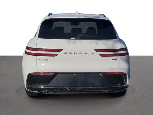 2026 Genesis GV70 2.5T