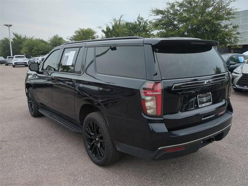 2021 Chevrolet Suburban RST